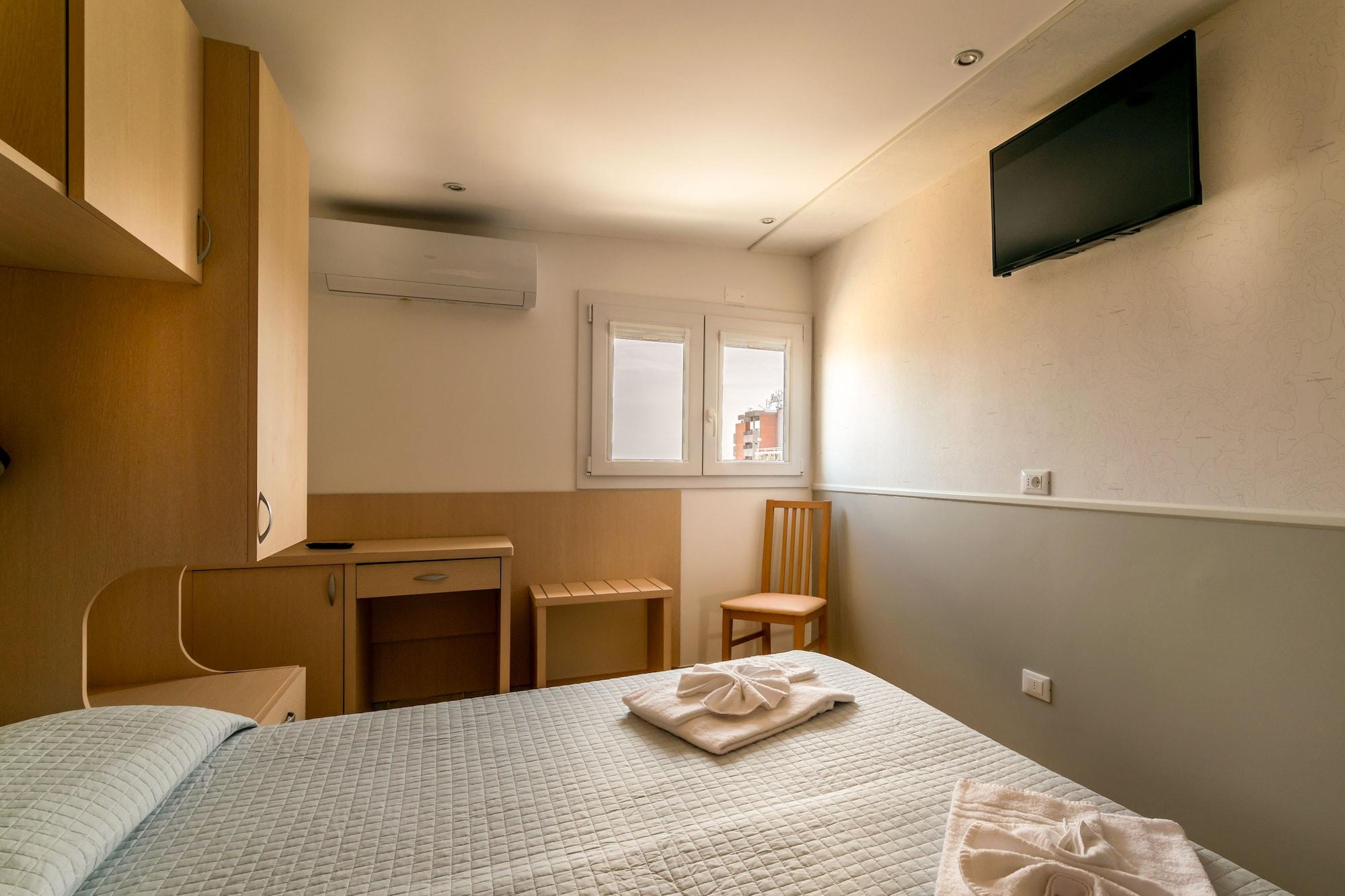 Hotel Stresa Rimini Esterno foto