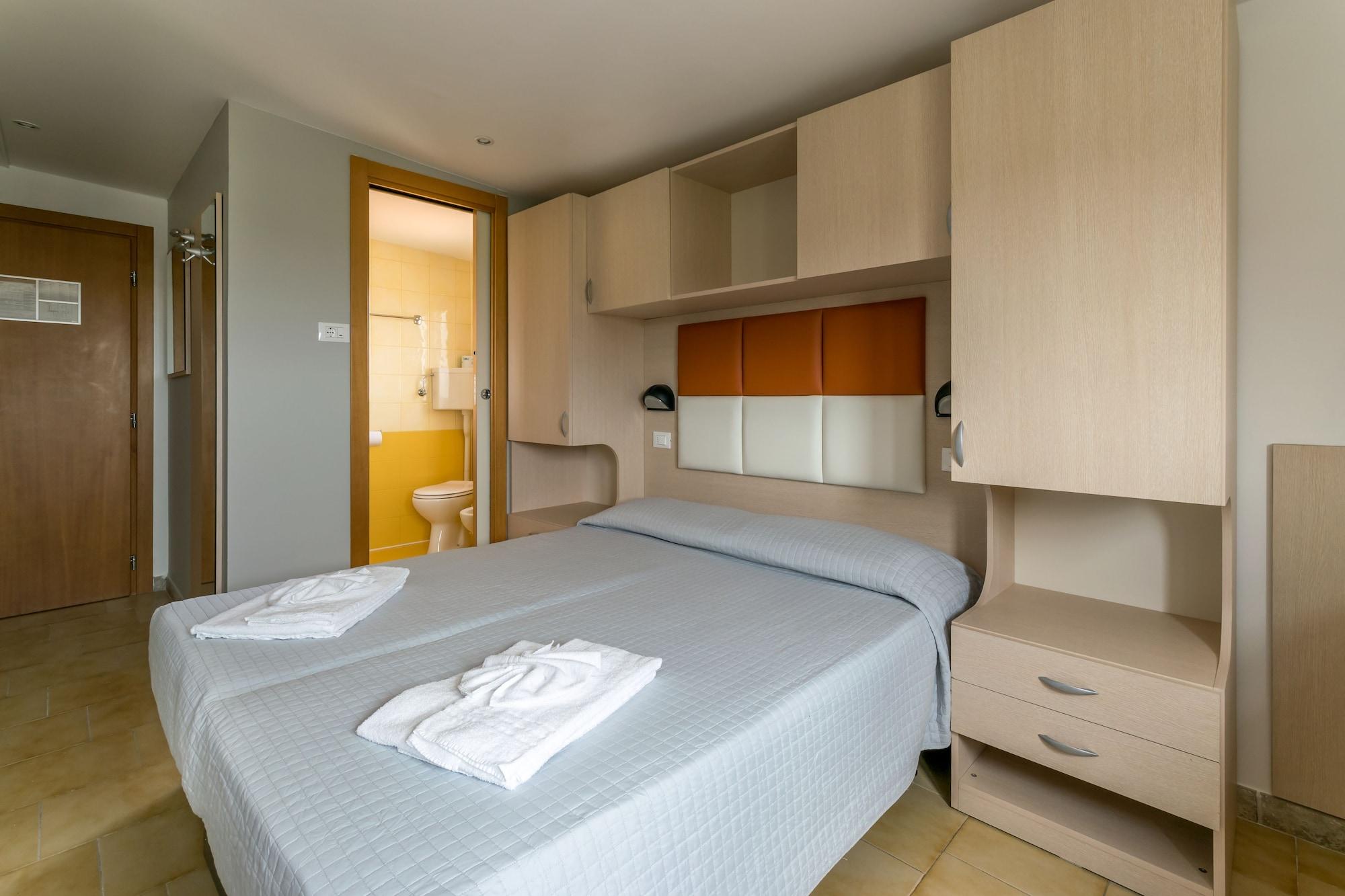 Hotel Stresa Rimini Esterno foto