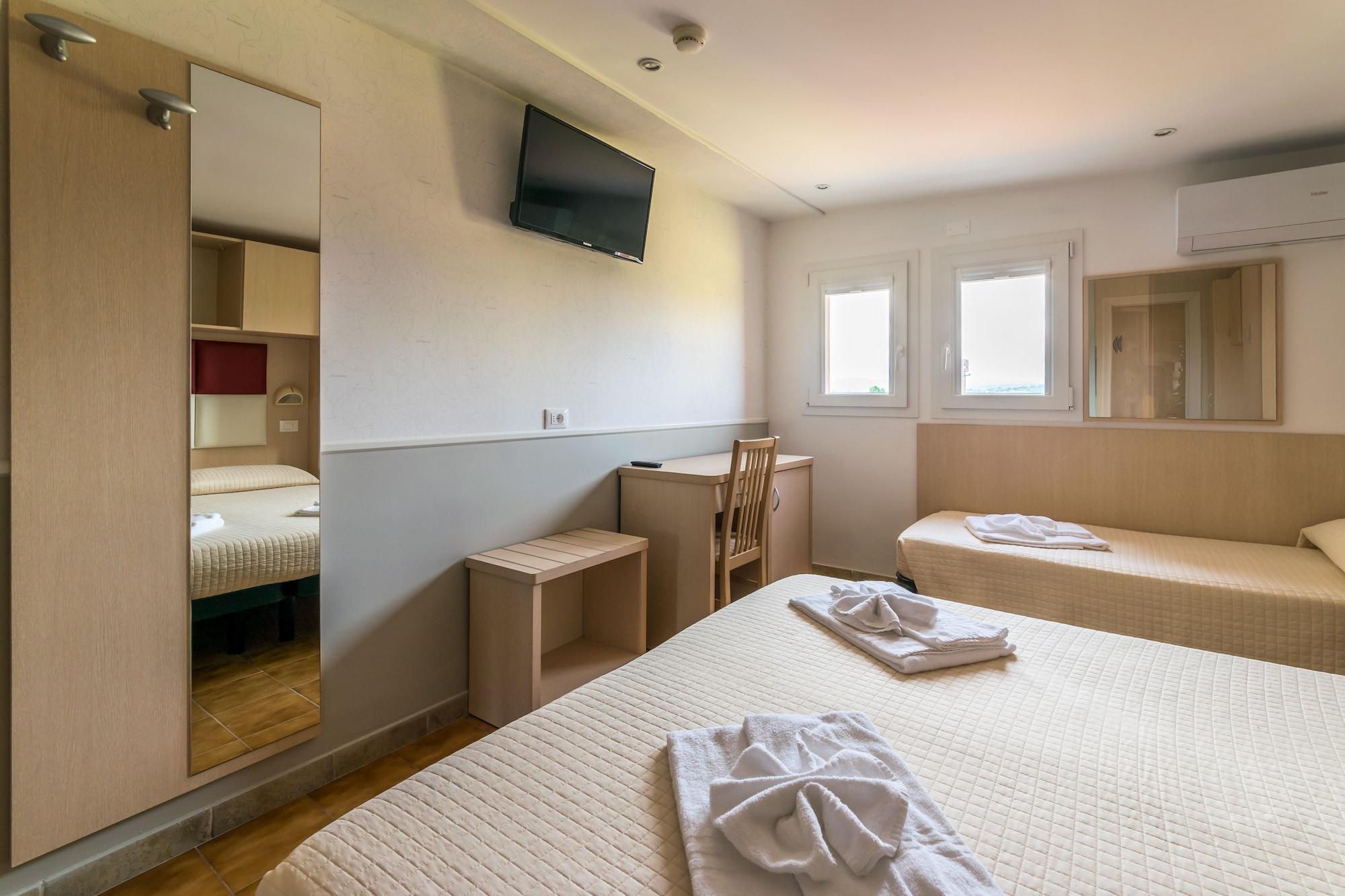 Hotel Stresa Rimini Esterno foto