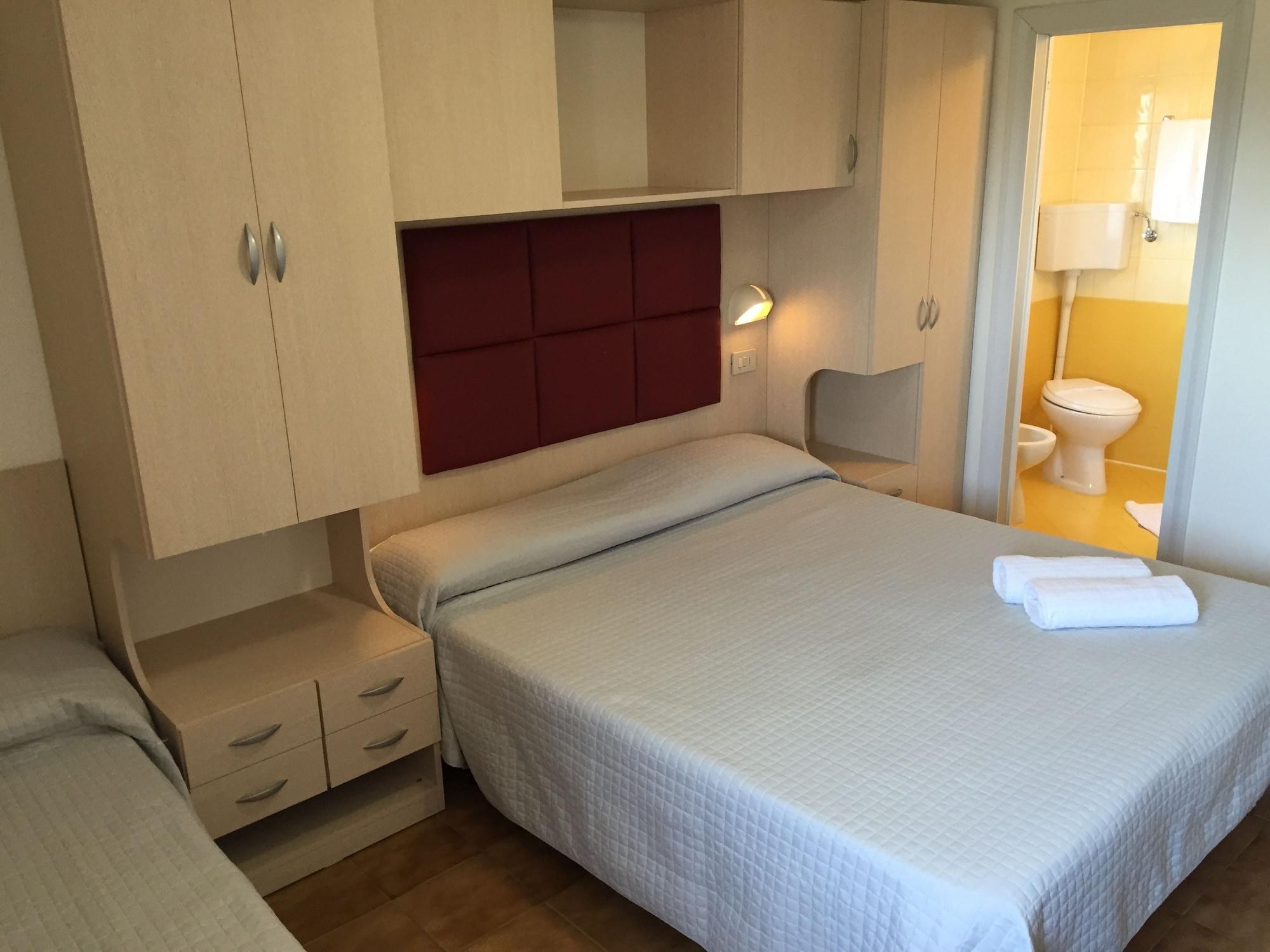Hotel Stresa Rimini Esterno foto