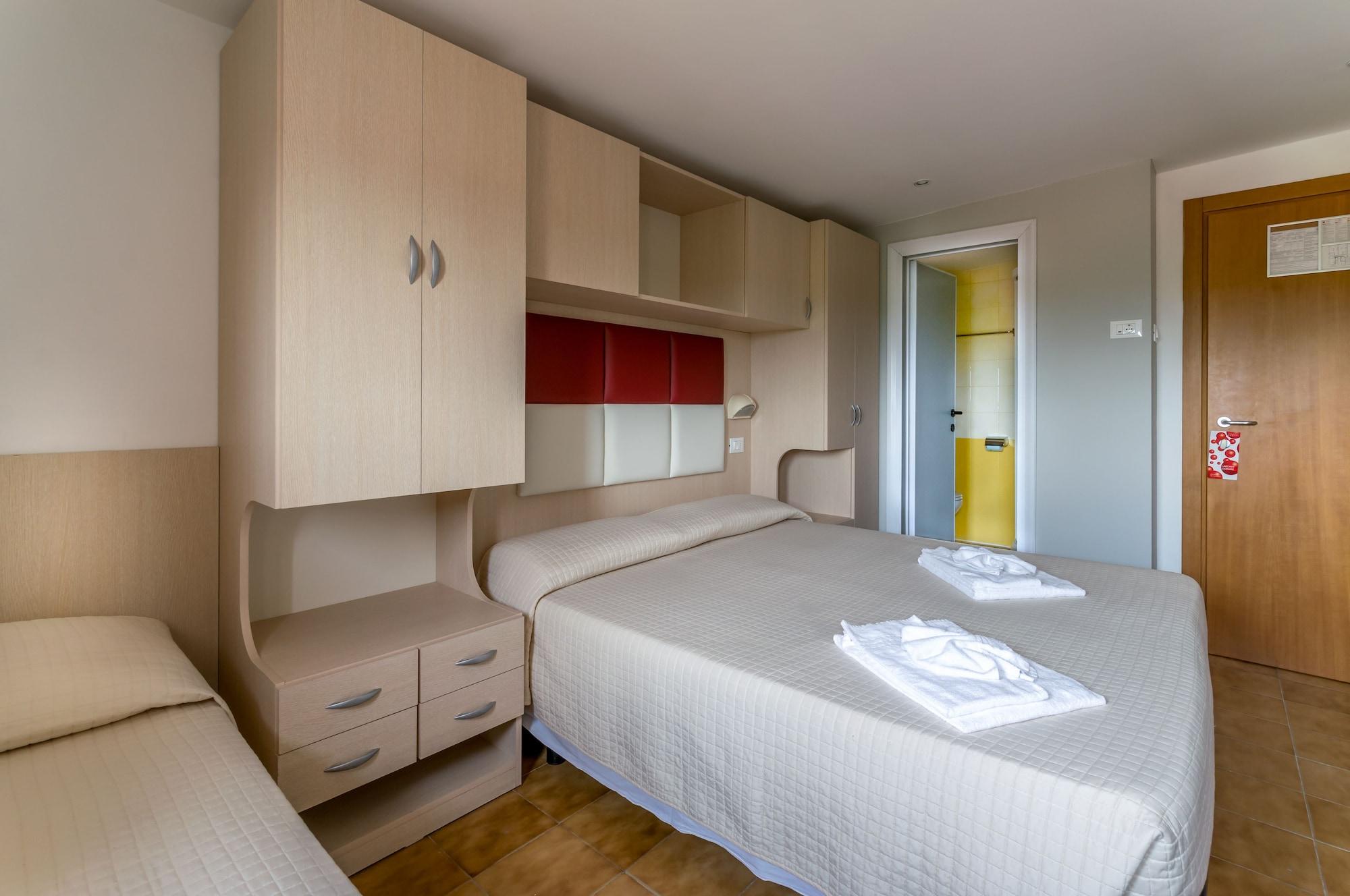 Hotel Stresa Rimini Esterno foto